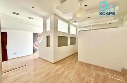 Office Space - Studio - 2 Bathrooms for rent in Zinj - Manama - Capital Governorate
