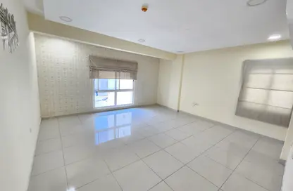 شقة - 2 غرف نوم - 2 حمامات للايجار في الحد - المحرق