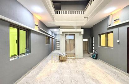 Staff Accommodation - Studio - 4 Bathrooms for rent in Muharraq - Muharraq Governorate