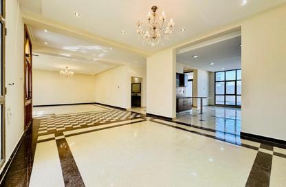 Villa - 5 Bedrooms - 6 Bathrooms for rent in Hamala - Northern Governorate