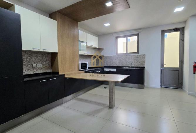57066700 - Property Image 2