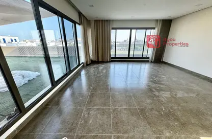 Apartment - 3 Bedrooms - 3 Bathrooms for rent in Saar - Northern Governorate