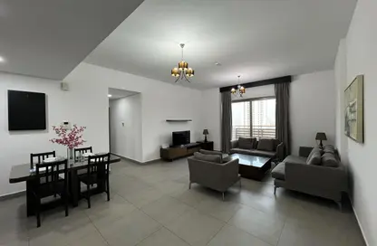 Apartment - 2 Bedrooms - 3 Bathrooms for rent in Al Juffair - Capital Governorate Apartment - 2 Bedrooms - 3 Bathrooms for rent in Al Juffair - Capital Governorate