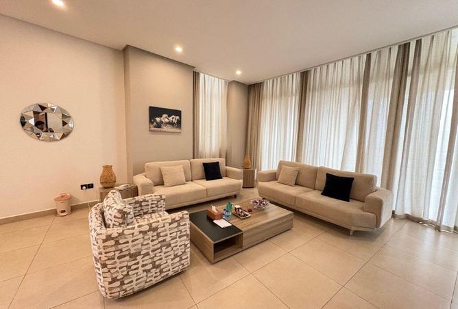 2P7elX2LfLk - Property Image 2