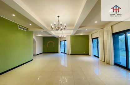 Villa - 5 Bedrooms - 5 Bathrooms for rent in Janabiya - Northern Governorate