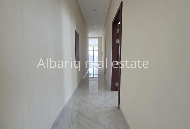 993325 - Property Image 2