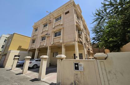 عمارة بالكامل - 4 - 2 للبيع في المحرق - المحرق