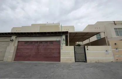 فيلا - 4 غرف نوم - 4 حمامات للبيع في الجنبية - المحافظة الشمالية