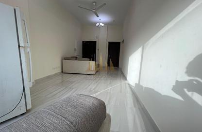 Apartment - 2 Bedrooms - 2 Bathrooms for rent in Mahooz - Manama - Capital Governorate