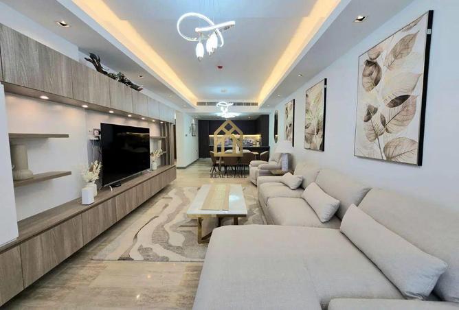 993089 - Property Image 2