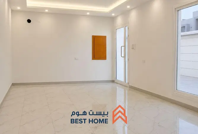 54541132 - Property Image 2