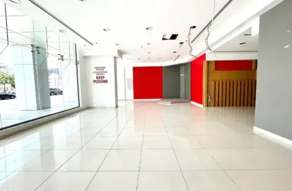 Office Space - Studio - 2 Bathrooms for rent in Diplomatic Area - Manama - Capital Governorate
