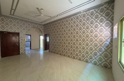 Apartment - 2 Bedrooms - 2 Bathrooms for rent in Alhajiyat - Riffa - Southern Governorate