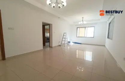 Villa - 3 Bedrooms - 3 Bathrooms for rent in Al Juffair - Capital Governorate