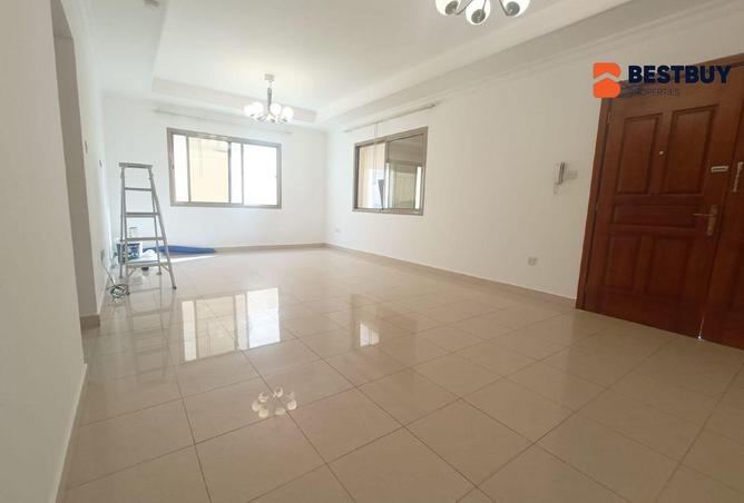 996669 - Property Image 2