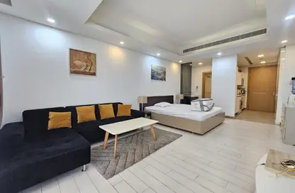 Apartment - Studio - 1 Bathroom for rent in Al Juffair - Capital Governorate