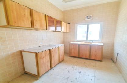 Apartment - 3 Bedrooms - 2 Bathrooms for rent in Arad - Muharraq Governorate
