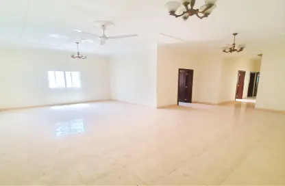 Apartment - 3 Bedrooms - 2 Bathrooms for rent in Arad - Muharraq Governorate