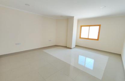 Apartment - 1 Bedroom - 1 Bathroom for rent in Busaiteen - Muharraq Governorate