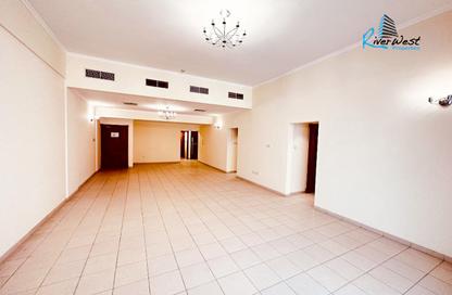 Apartment - 3 Bedrooms - 3 Bathrooms for rent in Sanabis - Manama - Capital Governorate Apartment - 3 Bedrooms - 3 Bathrooms for rent in Sanabis - Manama - Capital Governorate