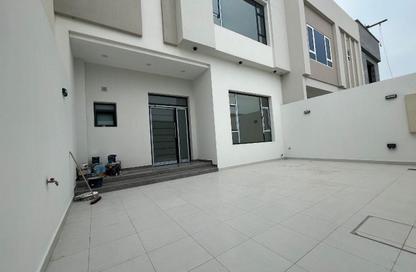Villa - 4 Bedrooms - 6 Bathrooms for sale in Al Sidra - Diyar Al Muharraq - Muharraq Governorate