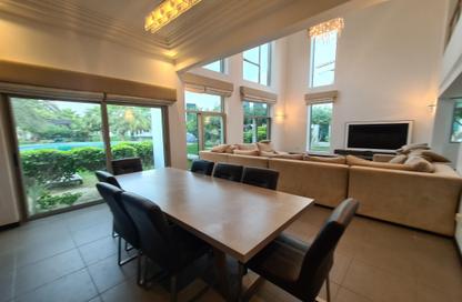 Villa - 4 Bedrooms - 5 Bathrooms for rent in Janabiya - Northern Governorate Villa - 4 Bedrooms - 5 Bathrooms for rent in Janabiya - Northern Governorate