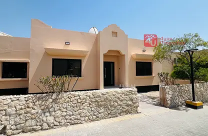 Villa - 3 Bedrooms - 3 Bathrooms for rent in Saar - Northern Governorate