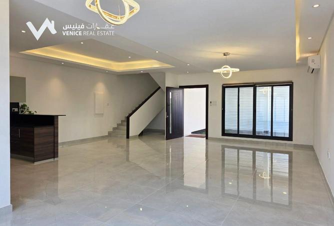 51983777 - Property Image 2