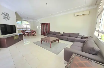 Villa - 3 Bedrooms - 4 Bathrooms for rent in Adliya - Manama - Capital Governorate