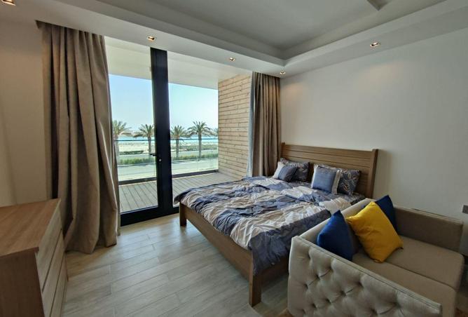 995006 - Property Image 2