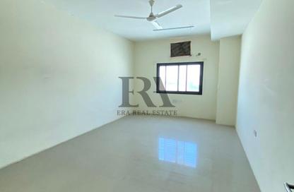Labor Camp - Studio - 7+ Bathrooms for rent in Ras Zuwayed - Southern Governorate