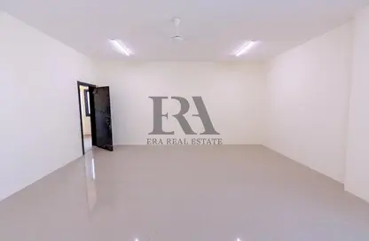 Labor Camp - Studio for rent in Ras Zuwayed - Southern Governorate