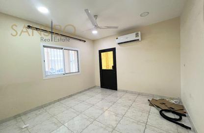 Apartment - Studio - 1 Bathroom for rent in Saar - Northern Governorate