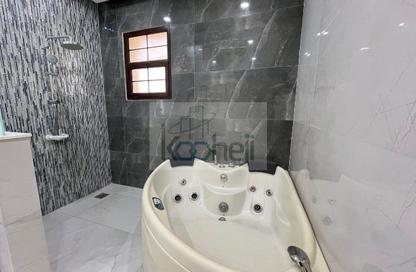 Villa - 5 Bedrooms - 4 Bathrooms for sale in Al Burhama - Manama - Capital Governorate Villa - 5 Bedrooms - 4 Bathrooms for sale in Al Burhama - Manama - Capital Governorate