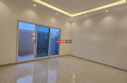 Villa - 4 Bedrooms - 4 Bathrooms for sale in Hamala - Northern Governorate