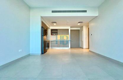 Apartment - 2 - 2 for rent in Marassi Al Bahrain - Diyar Al Muharraq - Muharraq Governorate