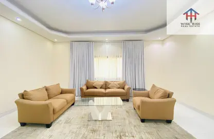 Apartment - 2 Bedrooms - 3 Bathrooms for rent in Al Burhama - Manama - Capital Governorate