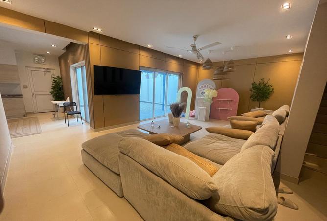 1001664 - Property Main Image