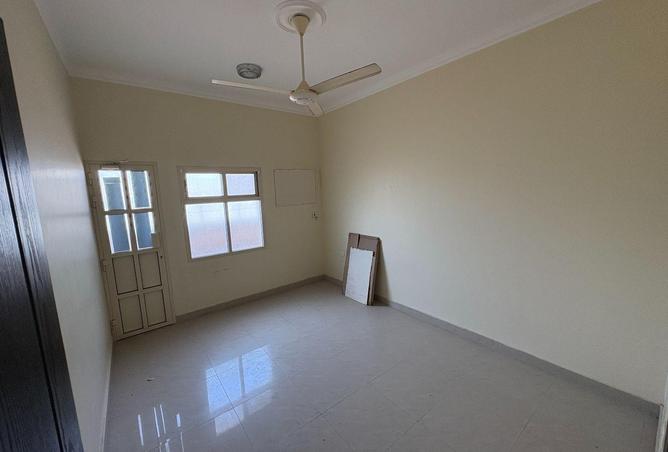 54856589 - Property Image 3