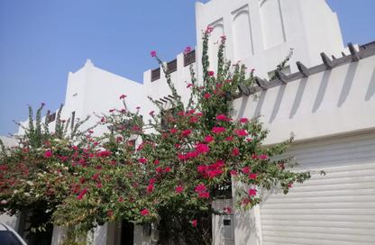 Villa - 5 Bedrooms - 6 Bathrooms for rent in Diyar Al Muharraq - Muharraq Governorate