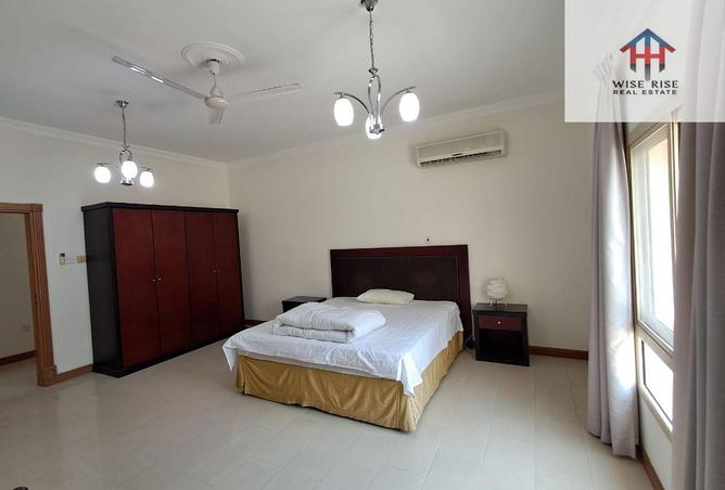 56008211 - Property Image 3