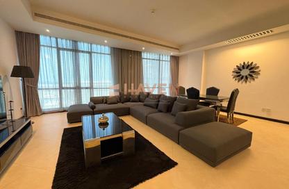 Apartment - 2 Bedrooms - 3 Bathrooms for rent in Al Juffair - Capital Governorate