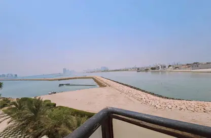 Apartment - 2 Bedrooms - 2 Bathrooms for rent in Hidd - Muharraq Governorate