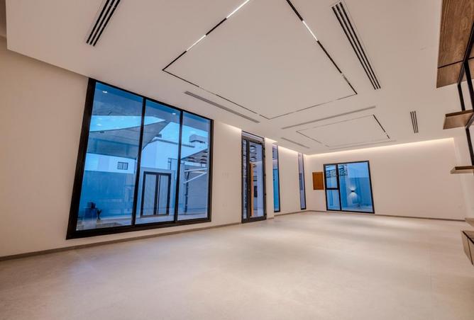 53032993 - Property Main Image