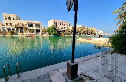 Villa - 2 Bedrooms - 3 Bathrooms for sale in Al Marsa Floating City - Amwaj Islands - Muharraq Governorate