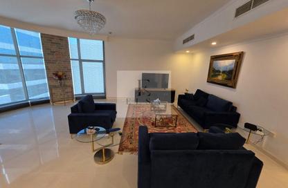 Apartment - 3 Bedrooms - 5 Bathrooms for rent in Seef - Capital Governorate Apartment - 3 Bedrooms - 5 Bathrooms for rent in Seef - Capital Governorate