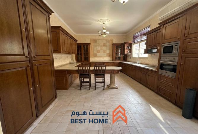 52727365 - Property Image 3