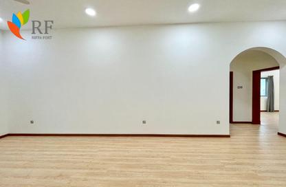 Apartment - 2 Bedrooms - 2 Bathrooms for rent in Saar - Northern Governorate Apartment - 2 Bedrooms - 2 Bathrooms for rent in Saar - Northern Governorate
