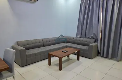 Apartment - 2 Bedrooms - 2 Bathrooms for rent in Seef - Capital Governorate