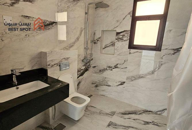 994778 - Property Image 3